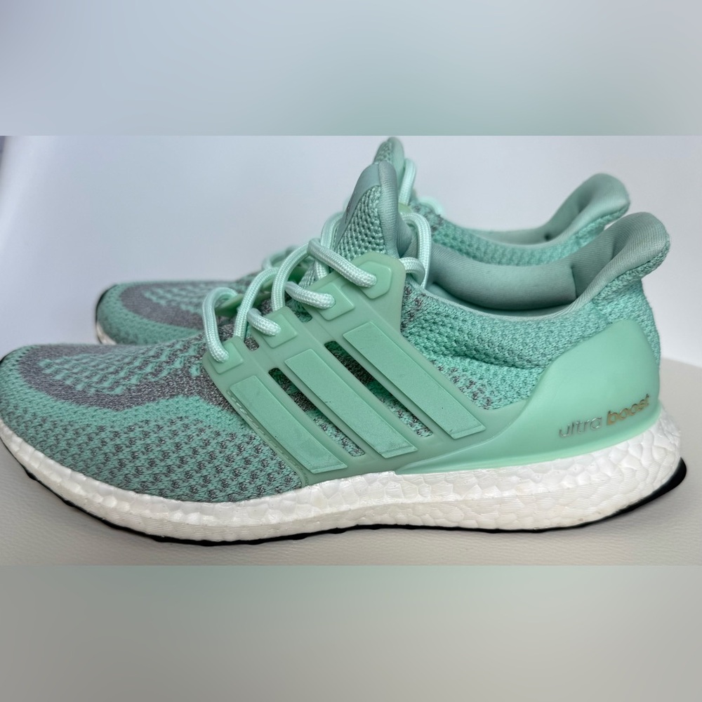 Adidas Ultraboost LTD "Lady Liberty" 2.0 size 7.5